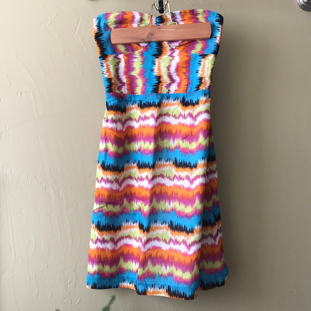 Gianni Bini strapless, mini dress